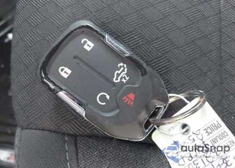 2021 Chevrolet Silverado 1500 4Wd Short Bed Rst/4Wd Standard Bed Rst from USA, damaged, VIN 1GCUYEED7MZ321389